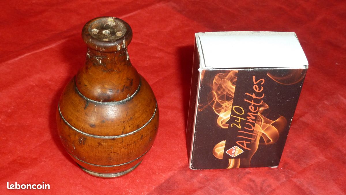 Saliere ancienne en bois d'olivier - origine provence - collection (image 2)