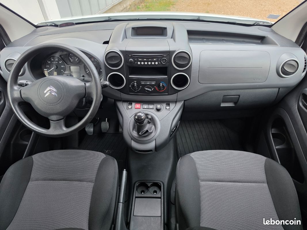 Citroën Berlingo Cabine Approfondie 5 places 1.6 Hdi 100 ch 31000 km année 02/2018 (image 5)