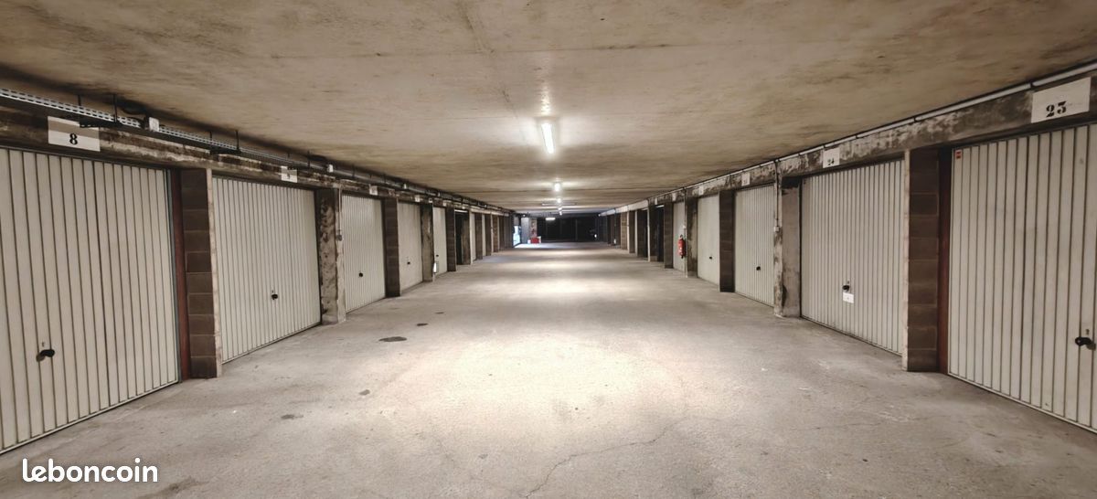 Parking 36 m² · à Strasbourg · 36 m² · 49 000 €