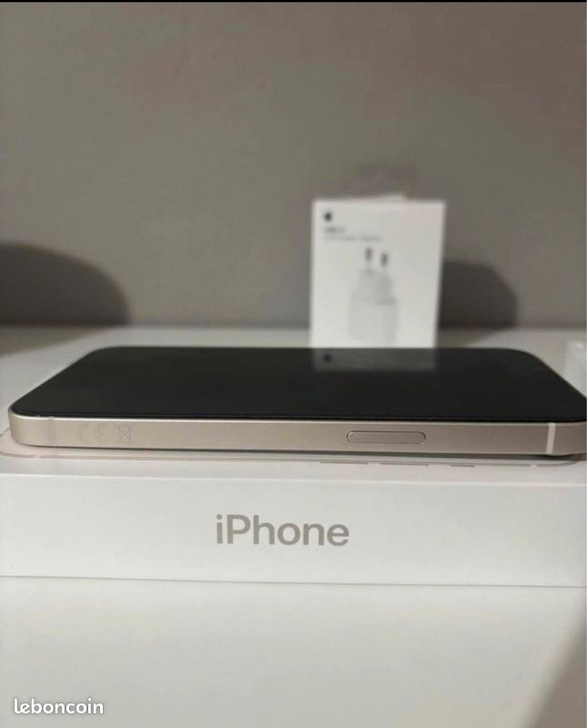 IPhone 13 (image 1)