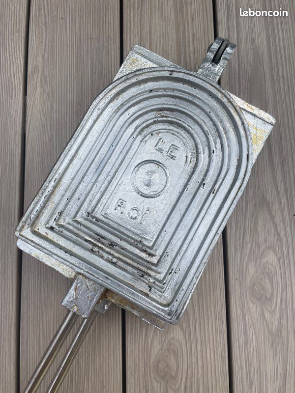 Appareil à croque-monsieur Toaster Vintage Made in France 1960
