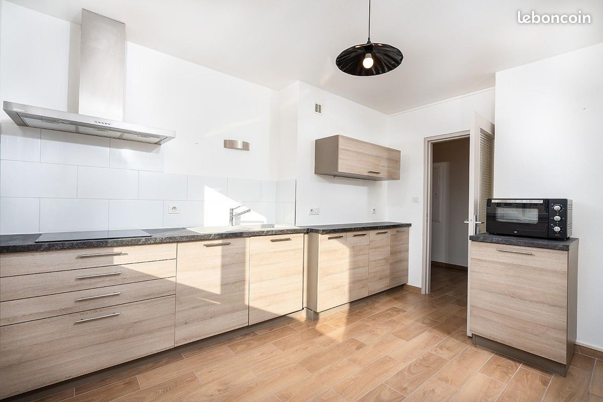 Appartement 3 pièces 53 m² · à Saint-Étienne · 53 m² · 86 000 €