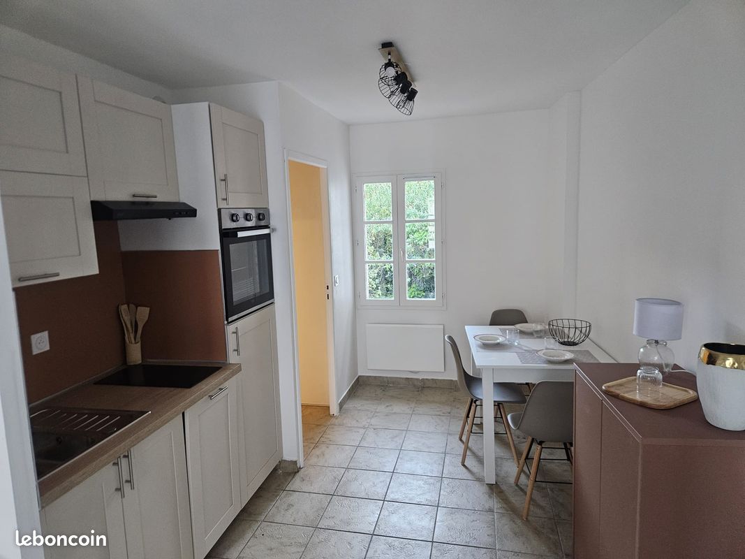 Appartement 1 pièce 26 m² · à Chartres · 26 m² · 650 €