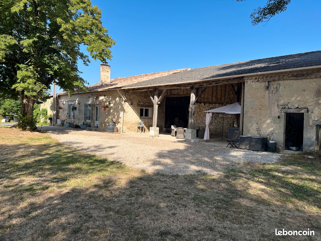 Maison 6 pièces 170 m² · à Lauzun · 170 m² · 195 000 €
