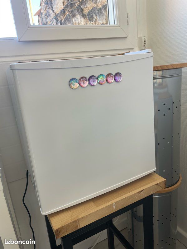 Studio Courte Durée Montpellier Clim Fibre Plein Centre à 5 mn de la la Gare St Roch (image 14)