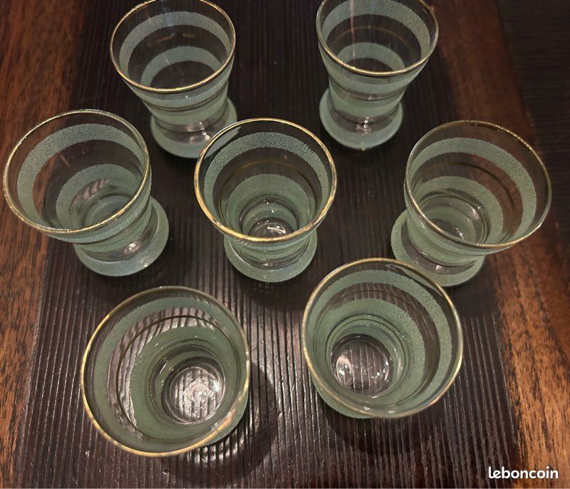Ancenne Carafe En Verre Captonné Vert Verre Bullé - Etsy