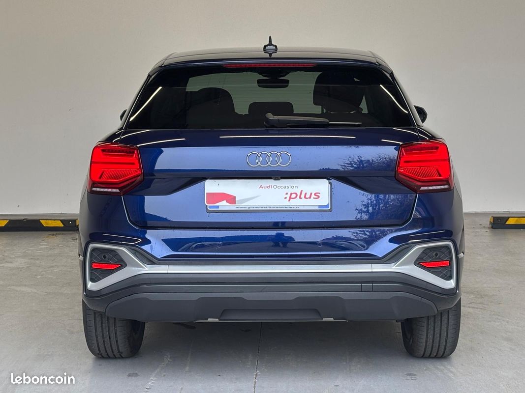 AUDI Q2 35 TFSI 150 S tronic 7 S line (image 2)