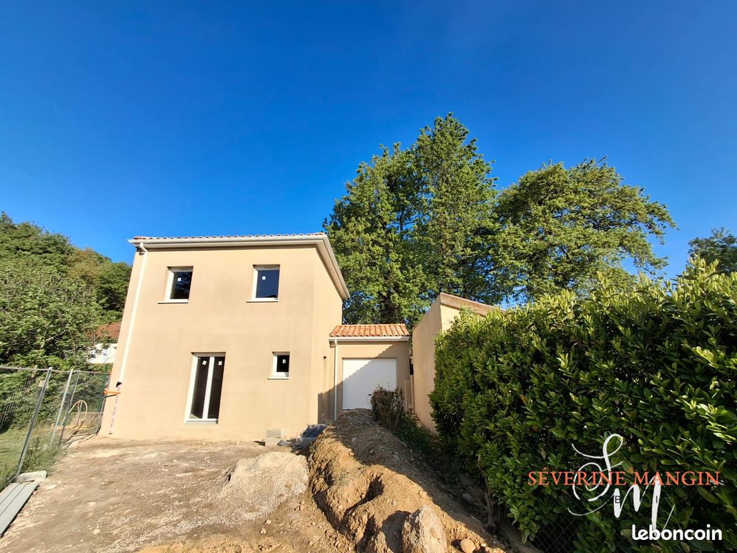 Maison 5 pièces 96 m² · à Valence · 96 m² · 200 000 €