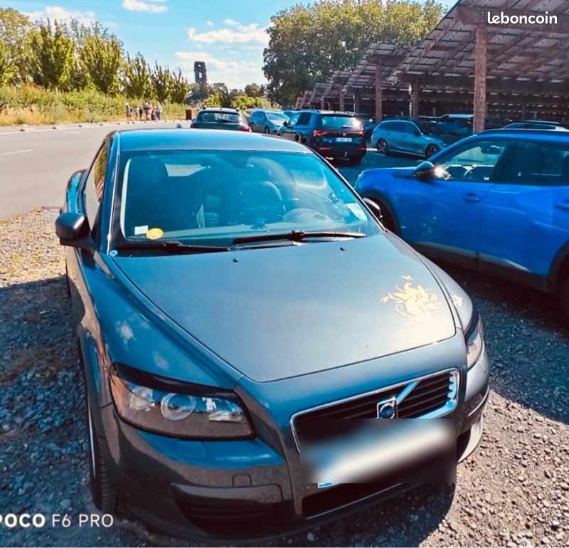 Éthanol d’usine - Volvo C30 - 1L8 F 125ch - CT moins de 6 mois OK (image 1)