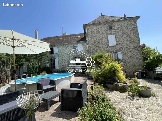 Maison 9 pièces 287 m²