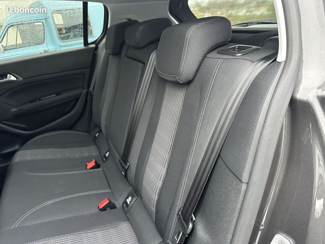 Peugeot 308 1.2 PURETECH 130CH E6.C S&S ACTIVE BUSINESS EAT8 (image 4)