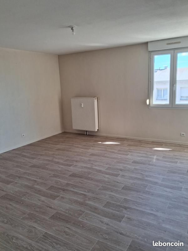 Appartement 5 pièces 96 m² · à Besançon · 96 m² · 1 036 €/mois