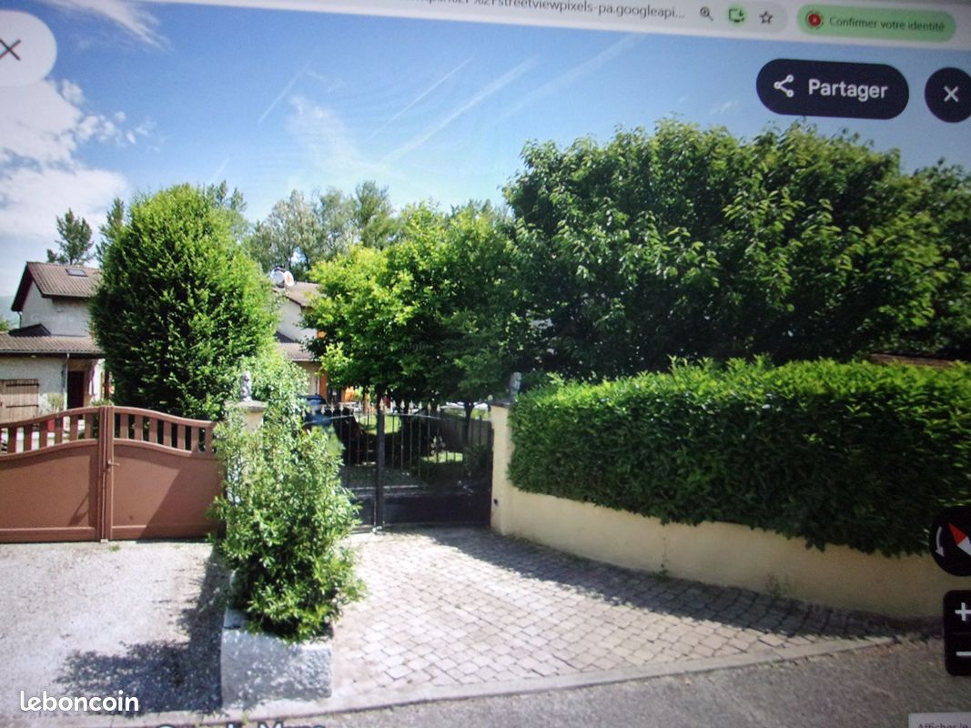 Maison 6 pièces 107 m² · à Domène · 107 m² · 383 000 €