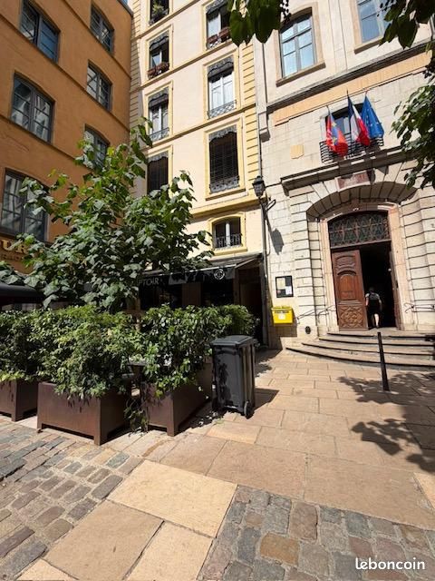 Appartement 2 pièces 48 m² · à Lyon 5ème Arrondissement · 47,6 m² · 1 000 €/mois