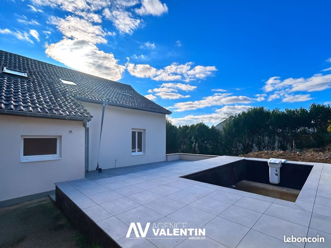 Maison 6 pièces 158 m² · à Scy-Chazelles · 158 m² · 490 000 €