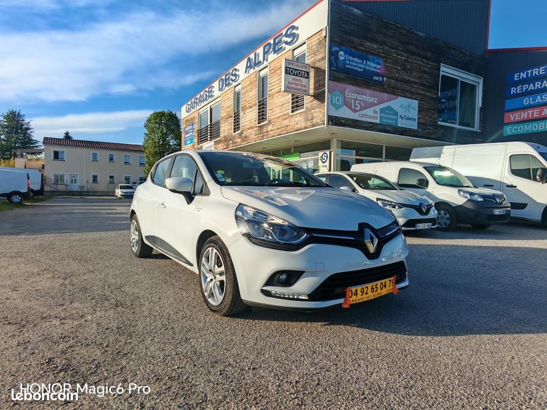 Renault Clio 1.5 DCI 90CH INTENS 5P (image 1)