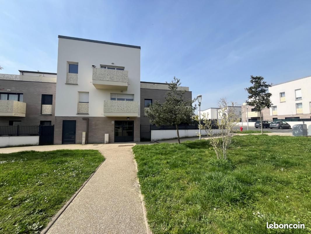 Appartement 3 pièces 61 m² · à Bruyères-le-Châtel · 61 m² · 981 €/mois