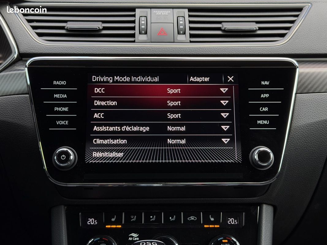 SKODA SUPERB Sportline TSI PHEV Hyrbide recharg 218 DSG 1ère Main Attelage Caméra Kessy GPS (image 28)