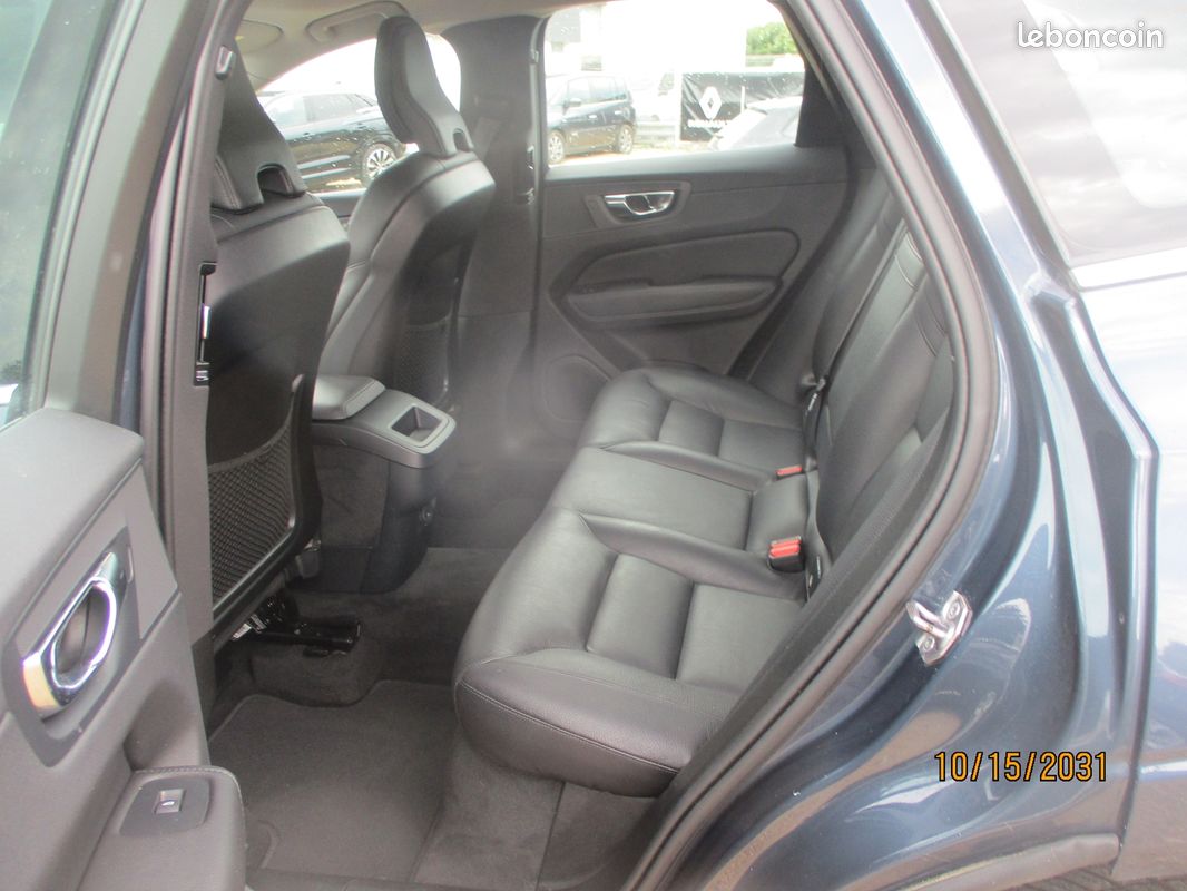 Volvo XC60 B4 197 CH BUSINESS MOMEN BVA B4 ADBLUE 197CH MOMENTUM BUSINESS GEARTRONIC (image 7)