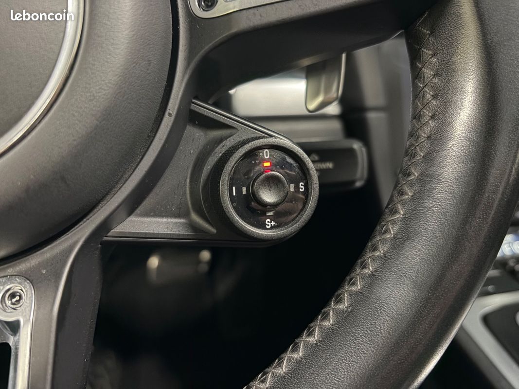 Porsche 911 Carrera S Cabriolet PDK (image 47)