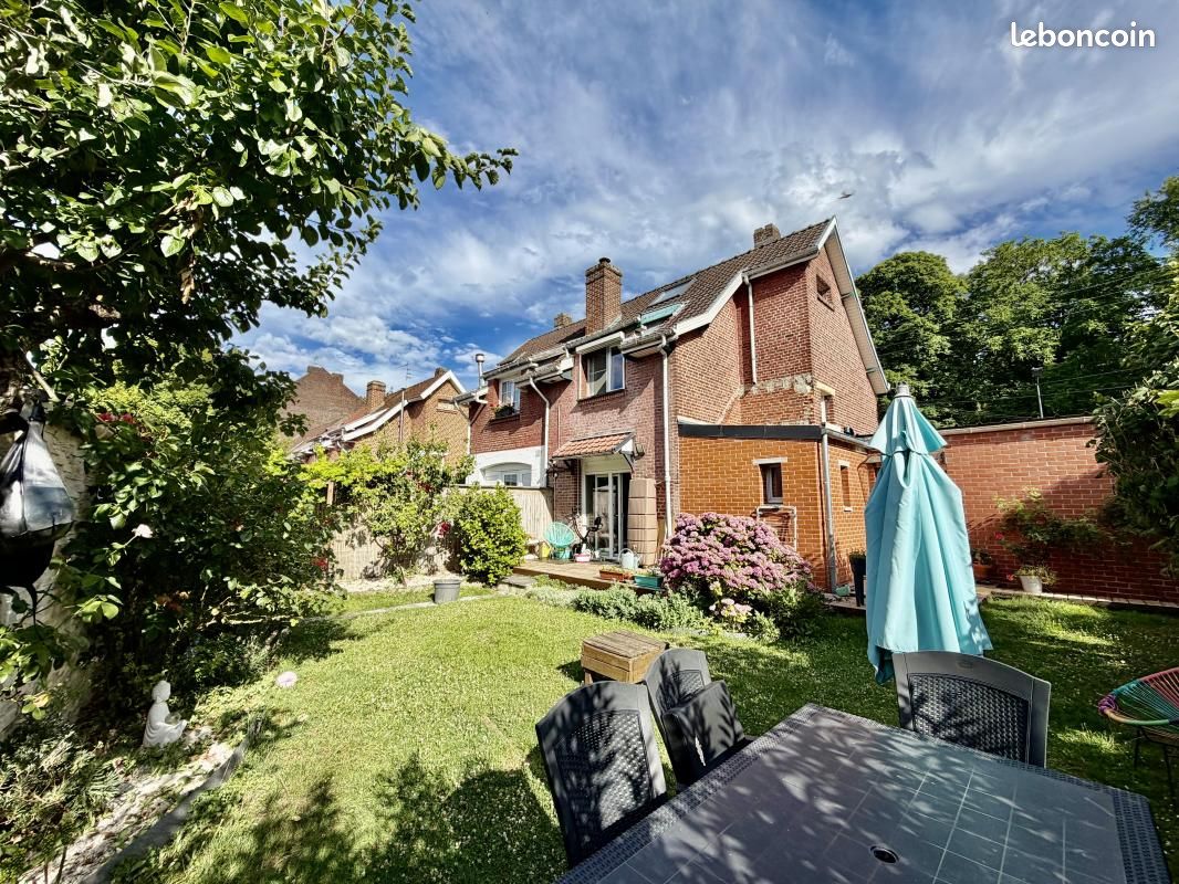 Maison 4 pièces 90 m² · à Lys-lez-Lannoy · 90 m² · 270 000 €