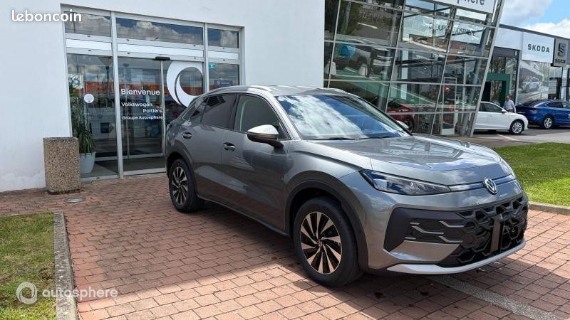 Volkswagen T-Roc 1.5 eTSI 150ch Style DSG7 (image 9)