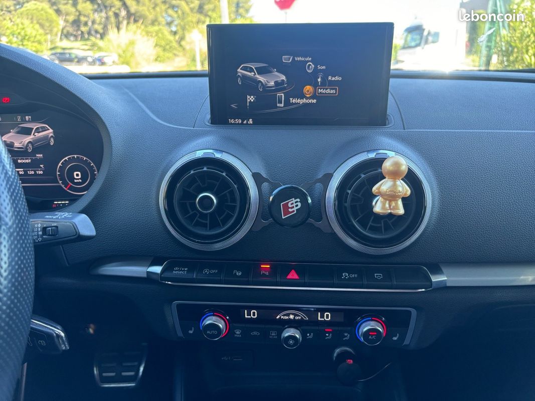 AUDI S3 8v2 2.0 TFSI 310 ETAT CONCOURS - LIGNE REMUS - VIRTUAL COCKPIT - TOIT OUVRANT - BANG OLUFSEN - JANTE (image 13)