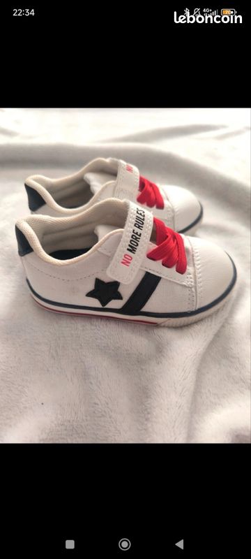 Chaussures bébé p'tit bisous taille 20 (image 1)