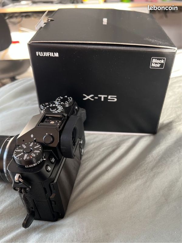 Fuji XT5 / Fujifilm XT5 (image 1)
