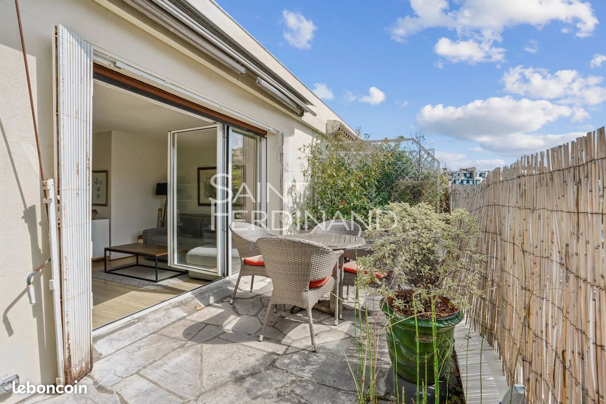Appartement 2 pièces 56 m² · à Neuilly-sur-Seine · 56 m² · 690 000 €