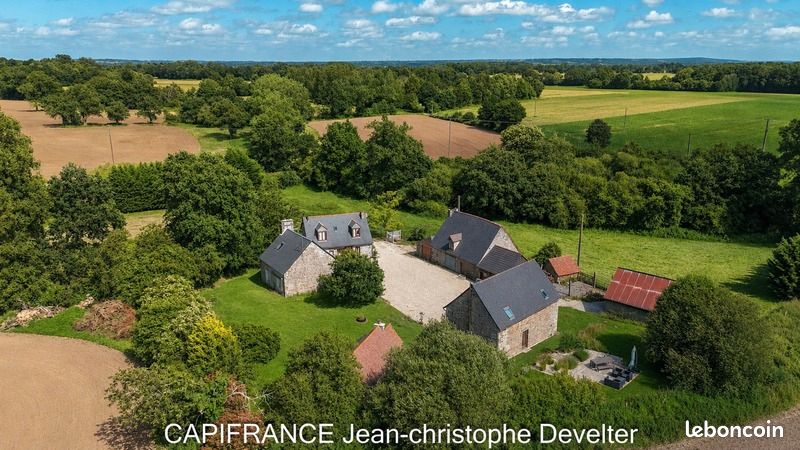 Maison 10 pièces 241 m² · à Ceaucé · 241 m² · 294 000 €