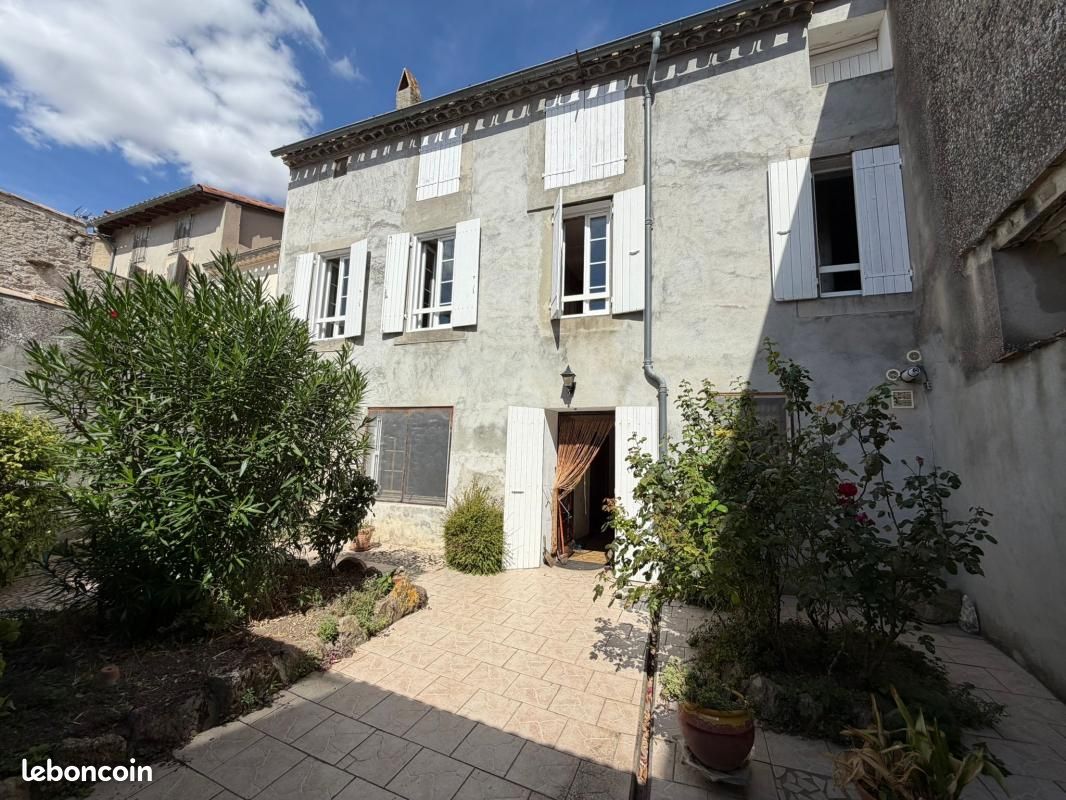 Maison 6 pièces 230 m² · à Castelnaudary · 230 m² · 160 000 €
