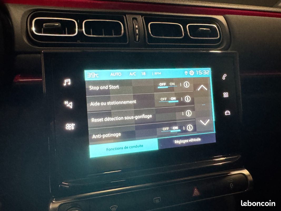 CITROEN C3 Graphic 1.2 PureTech 82 ch - courroie OK entretien en concession (image 31)