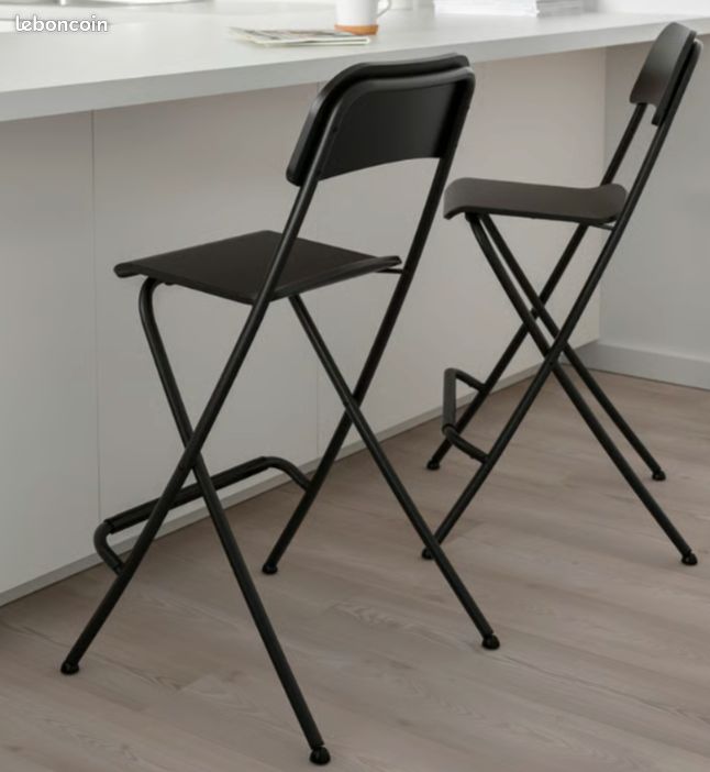 Chaises hautes noires x4 (image 1)