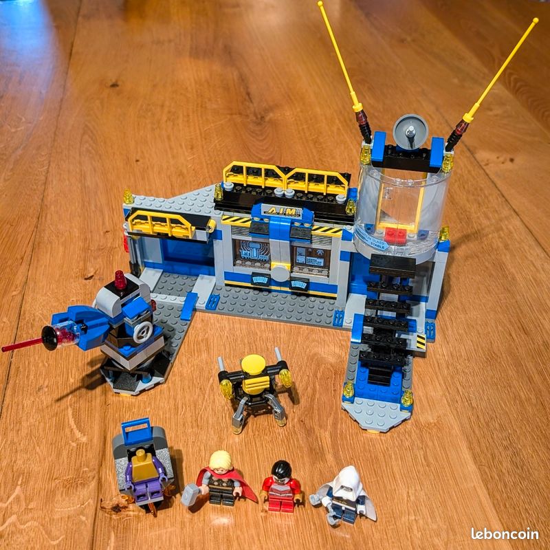 Lego 76018 Lego Modok Set Avengers Lego Laboratorio Di Hulk Lego