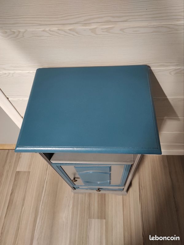 Table de chevet vintage relookée (image 4)