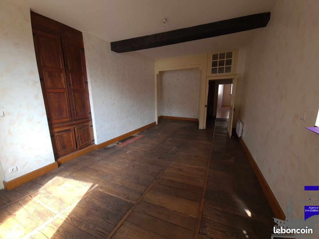 Appartement 2 pièces 63 m² - Tulle 19000 (image principale 3)