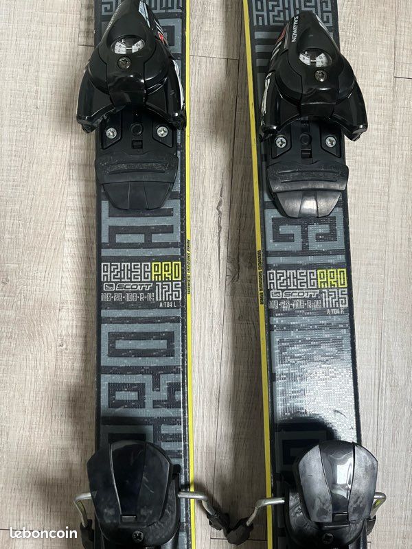 Ski De Randonnée / Freerando SCOTT AZTEC 155 Cm Avec Fixations – Occasion