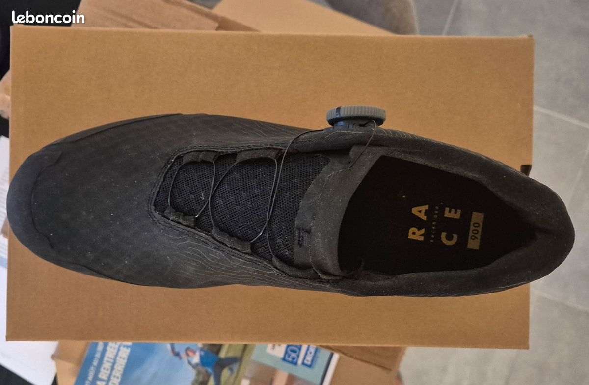 Chaussure vélo automatique (image 2)