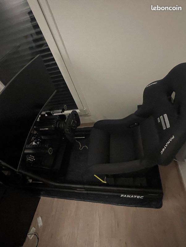 Fanatec Setup Complet ClubSport DD + Formula V2.5X + V3 + Cockpit – État neuf (image 1)