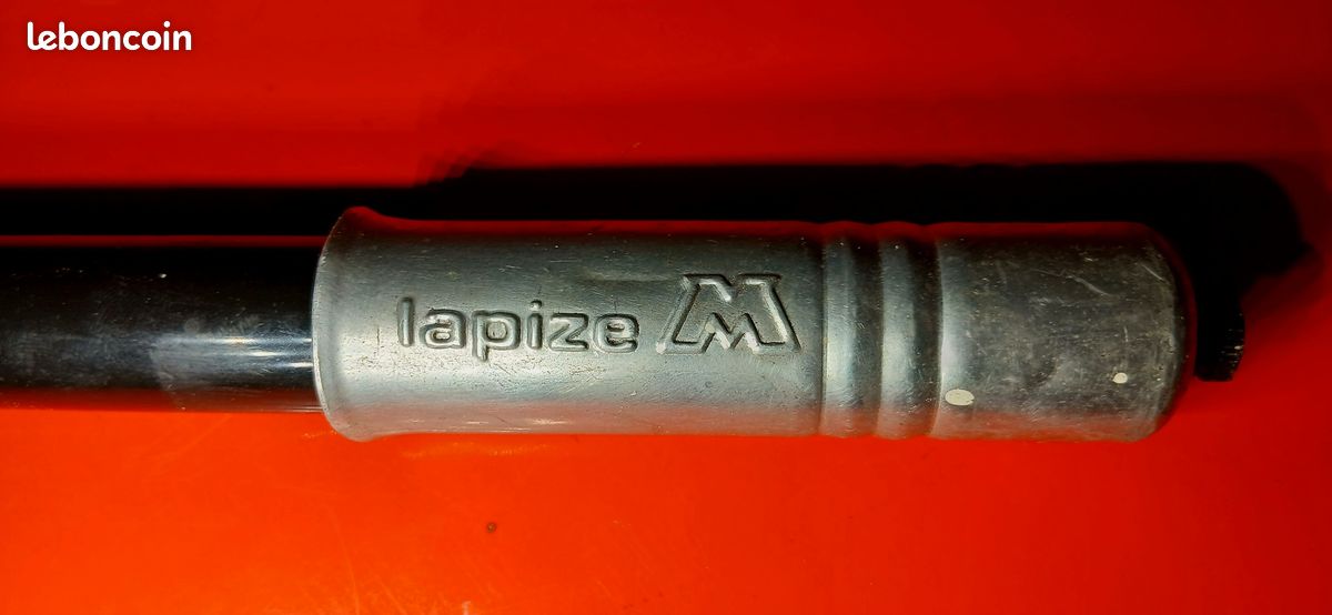 PISTOLET POMPE À essence 2 temps Mobylette Motobecane Solex Elf BP Zoom VINTAGE EUR 39,00