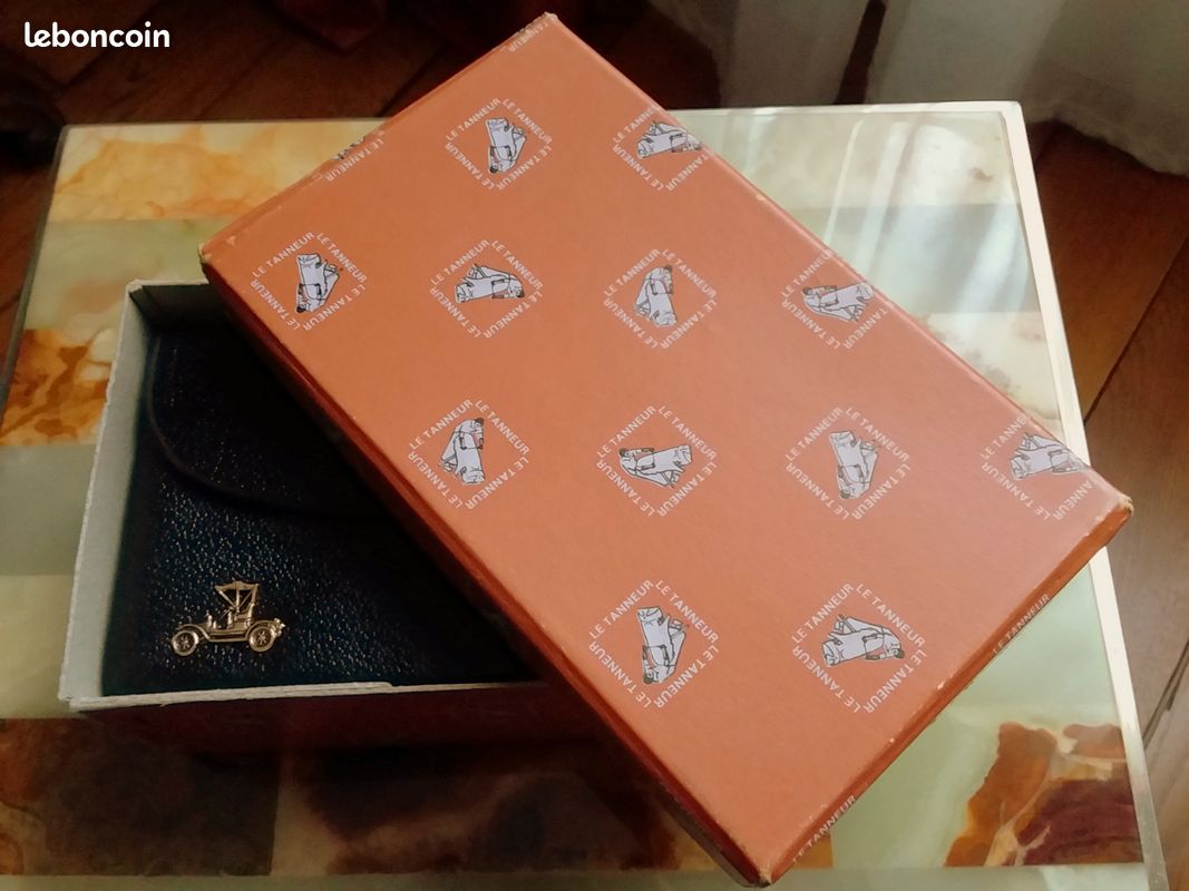 Coffret "Le Tanneur" multi accessoires vintage (image 3)