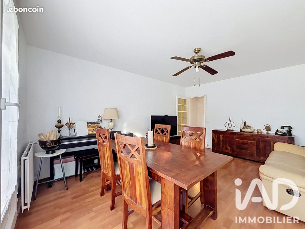 Appartement 4 pièces 81 m² · à Magny-les-Hameaux · 81 m² · 189 000 €