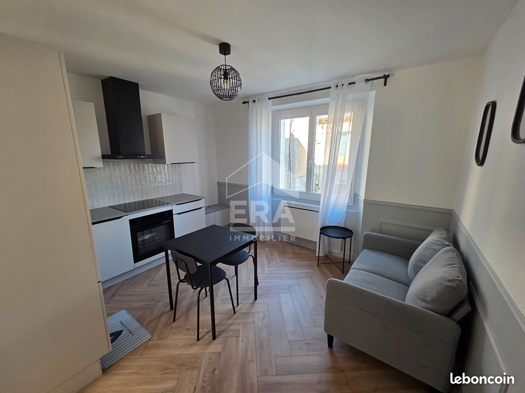 Appartement 2 pièces 26 m² · à Orléans · 26 m² · 650 €