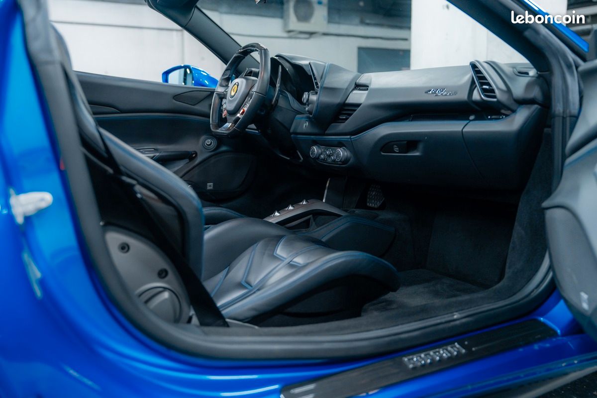 Ferrari 488 Spider - 23200 km (image 15)