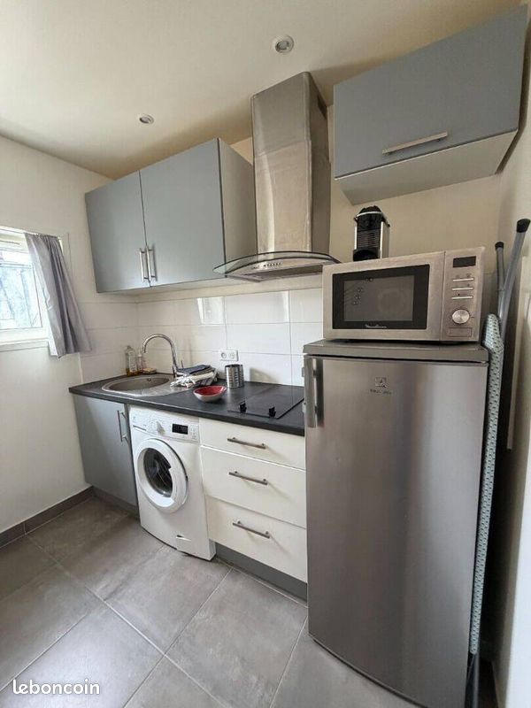 Appartement 1 pièce 25 m² · à Saint-Denis · 25 m² · 830 €/mois