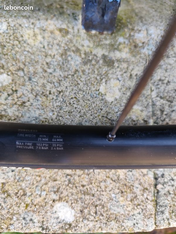 Paire de roue DTsuiss (image 4)