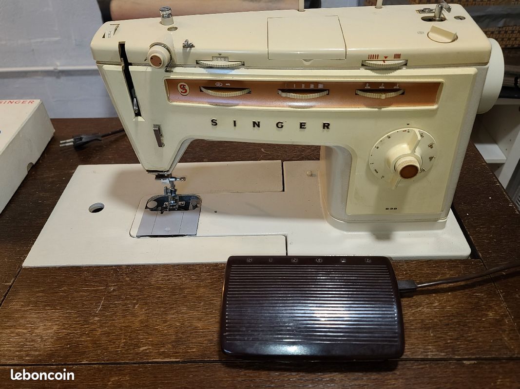 Table de couture Singer + machine (image 3)