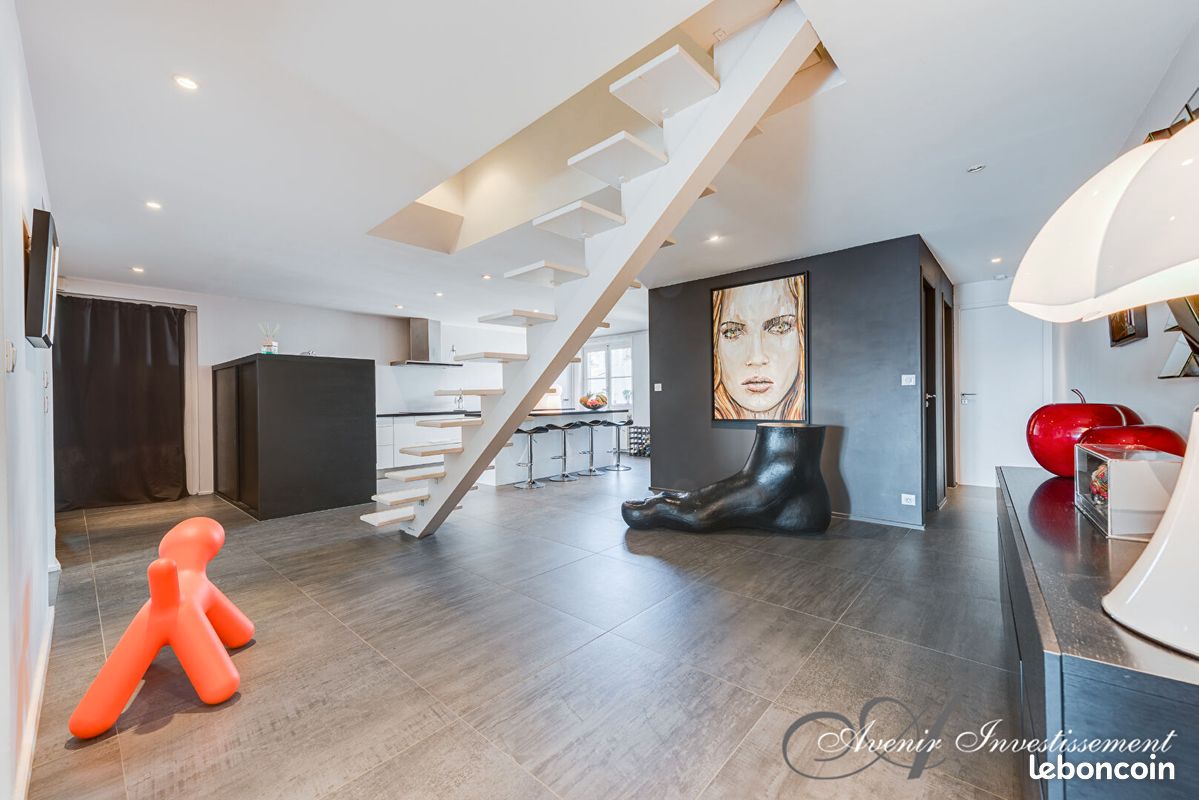 Appartement 4 pièces 162 m² · à Lyon · 162 m² · 2 950 €/mois
