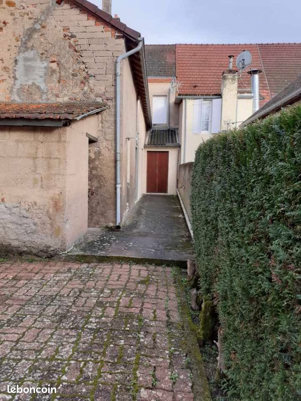 Appartement 3 pièces 56 m² · à Bourbon-Lancy · 56 m² · 490 €/mois